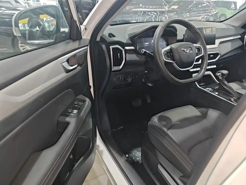 Cowin Xuanjie Pro 2025 2025 1.5L CVT Luxury
