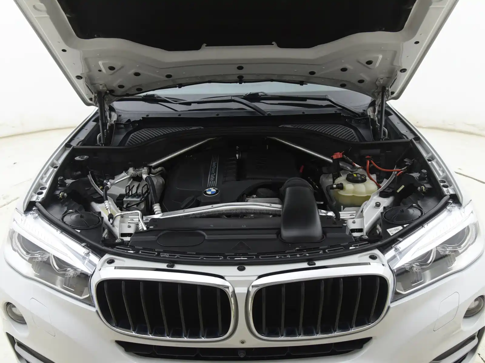 Photo 16 - BMW X6