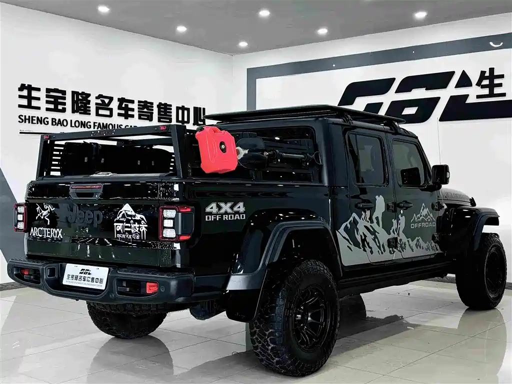 Фото 4 - Jeep Gladiator
