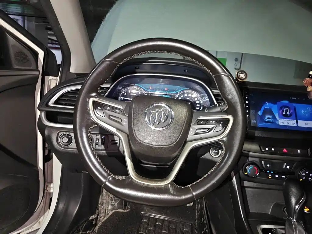 Фото 3 - Buick Excelle