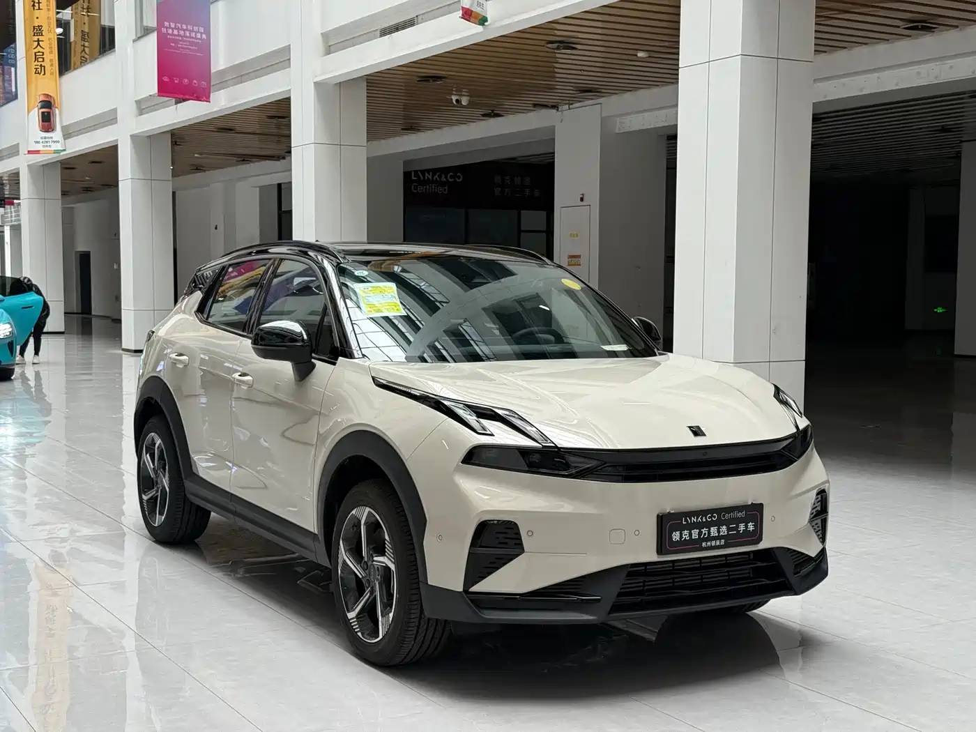 Lynk & Co 06 2025 Renew 1.5T Halo фото 3