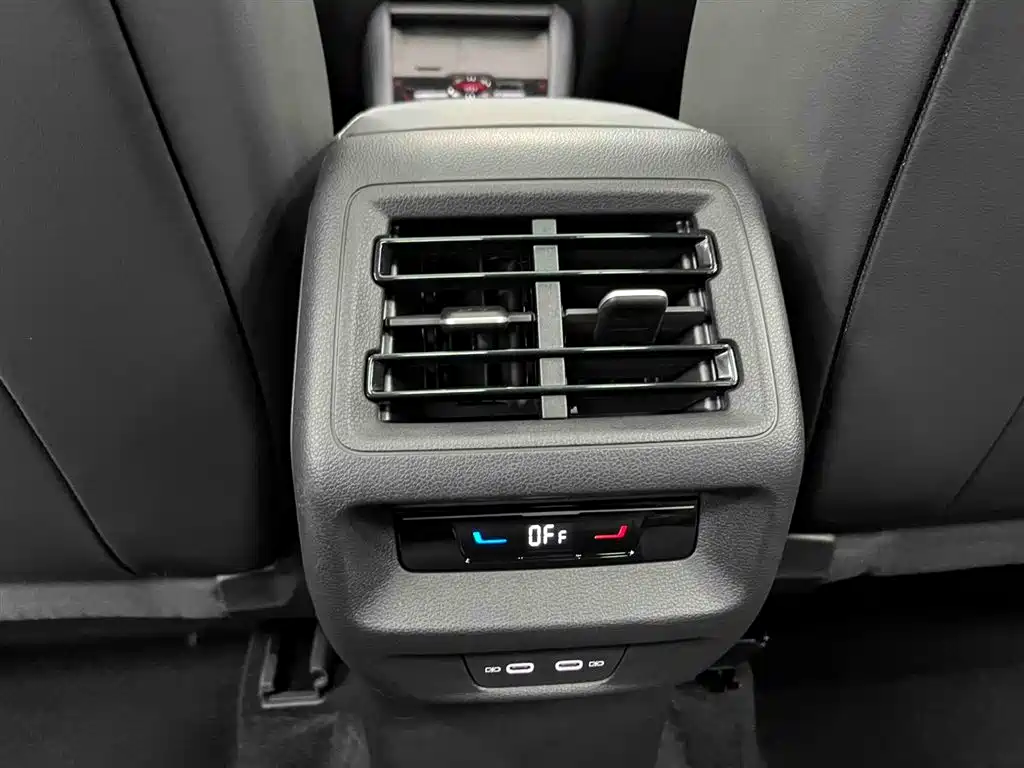Volkswagen Tayron 2025 Model Tayron L 380TSI 4WD Luxury Easy Package фото 15