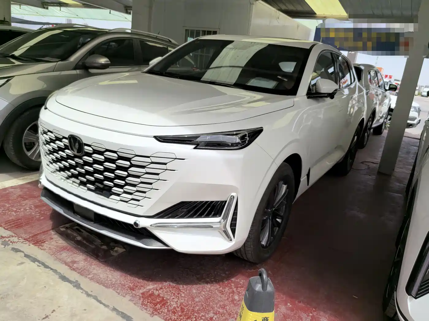 Changan UNI-K 2026 2024 2.0T FWD Premium