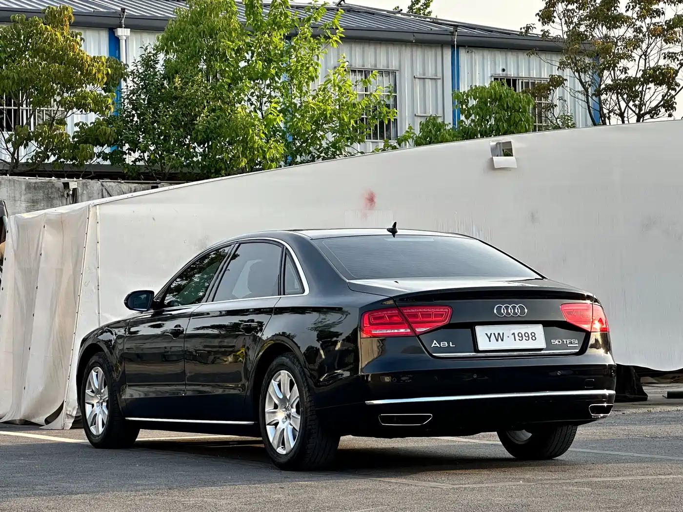 Audi A8 2013 A8L 45 TFSI quattro Comfort фото 5