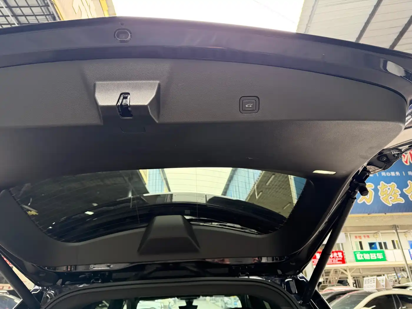 Cadillac XT6 2021 2.0T 6-Seater 2WD Luxury Edition фото 30