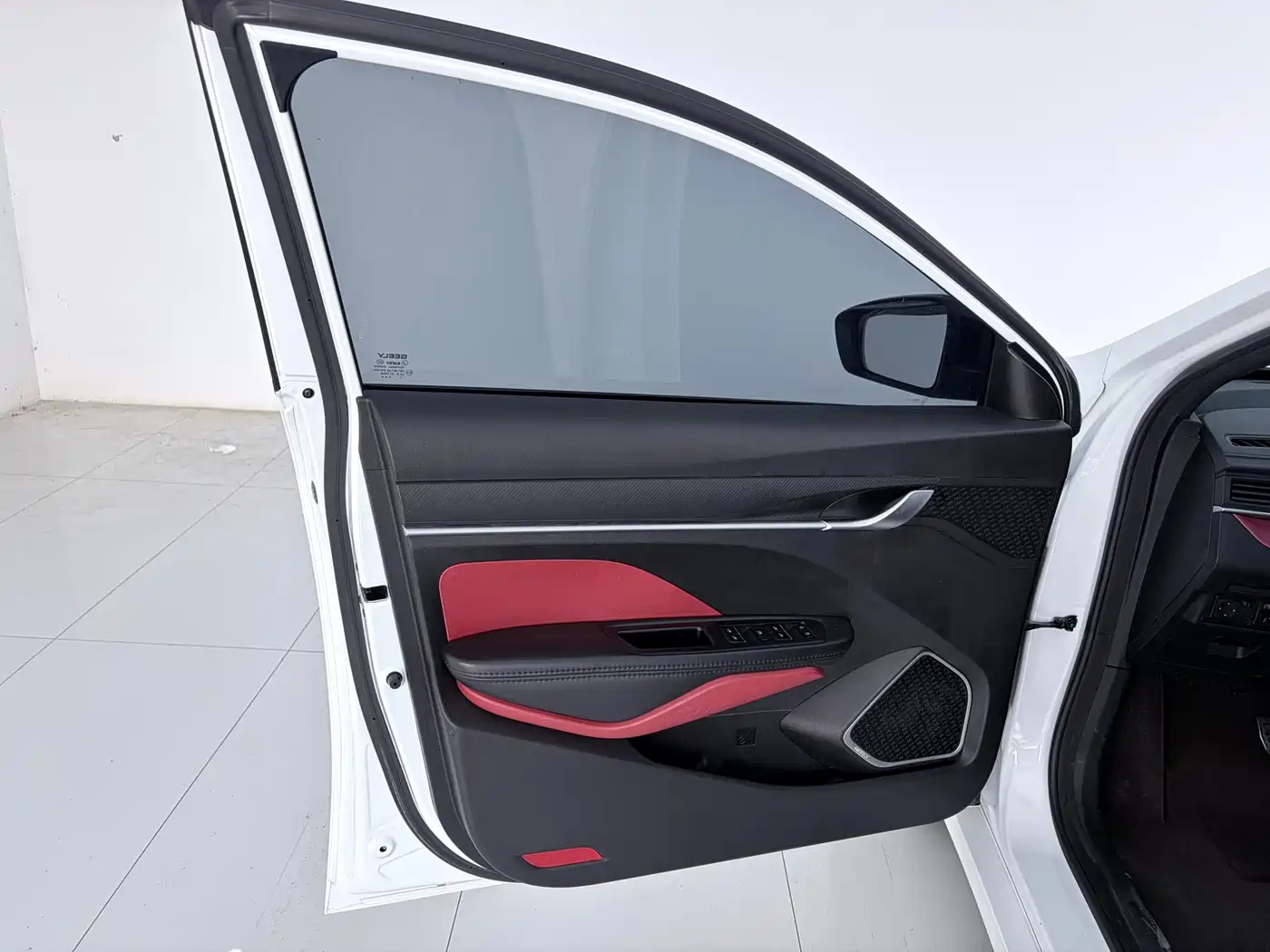 GEELY AUTOMOBILE BINRUI