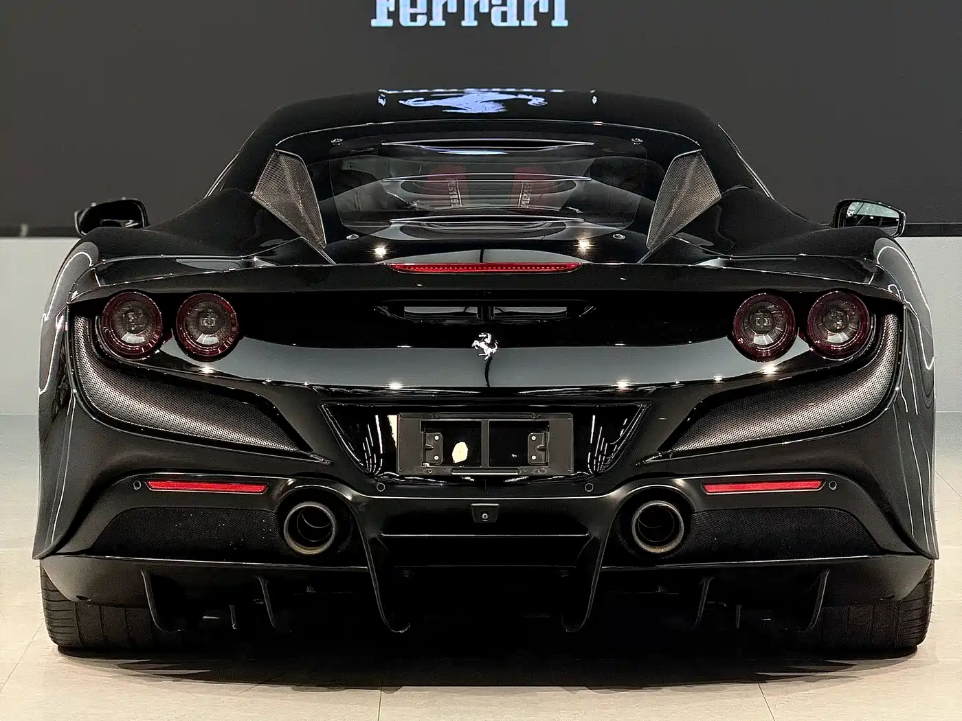 Ferrari F8 2020 2019 Tributo 3.9T V8
