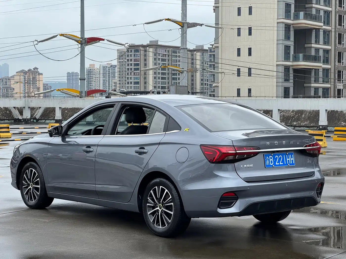 ROEWE I5