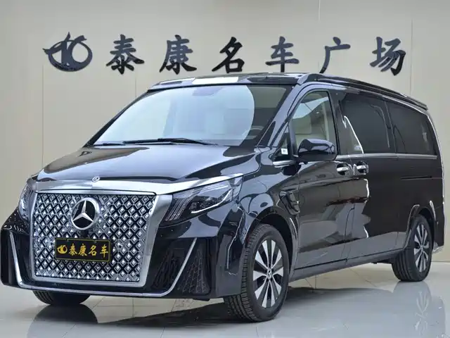 Mercedes-Benz Vito 2023 2.0T Business 7-Seater