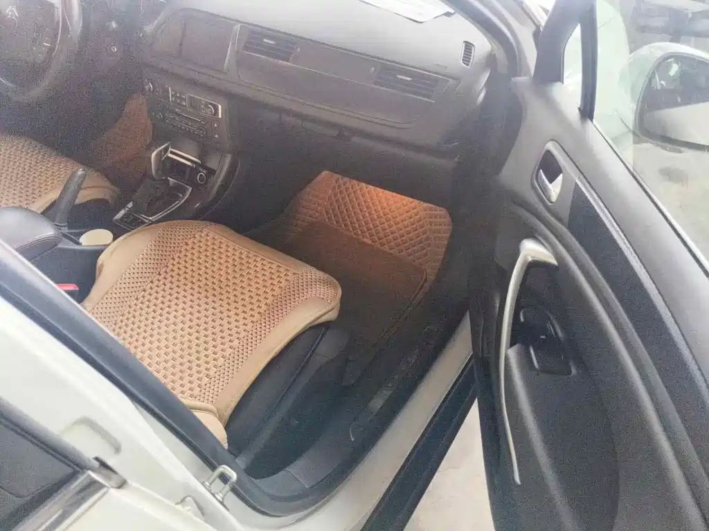Photo 12 - Citroën C5