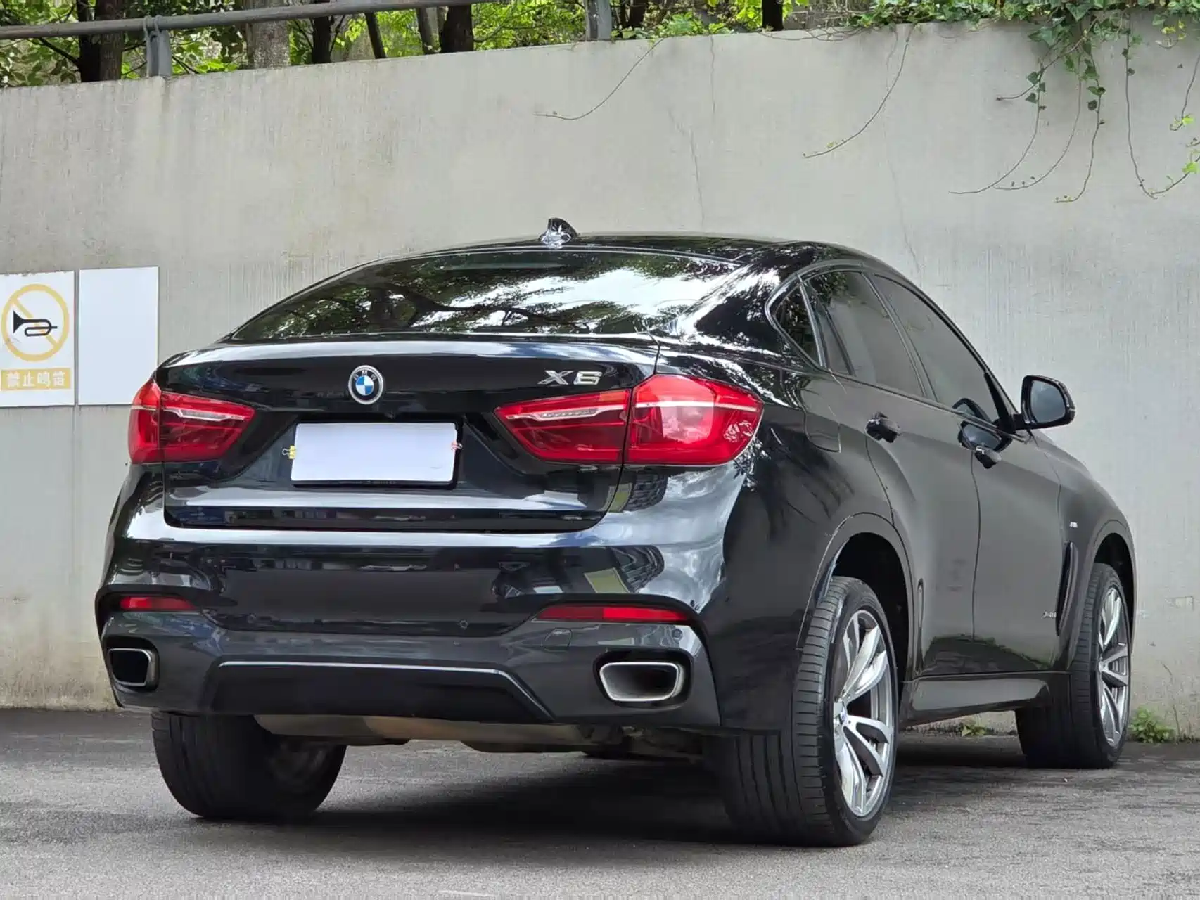 Фото 9 - BMW X6