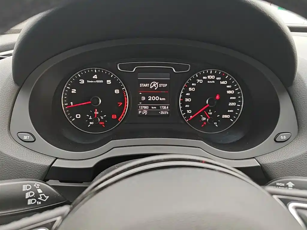 Audi Q3 2014 2015 35 TFSI quattro Technology