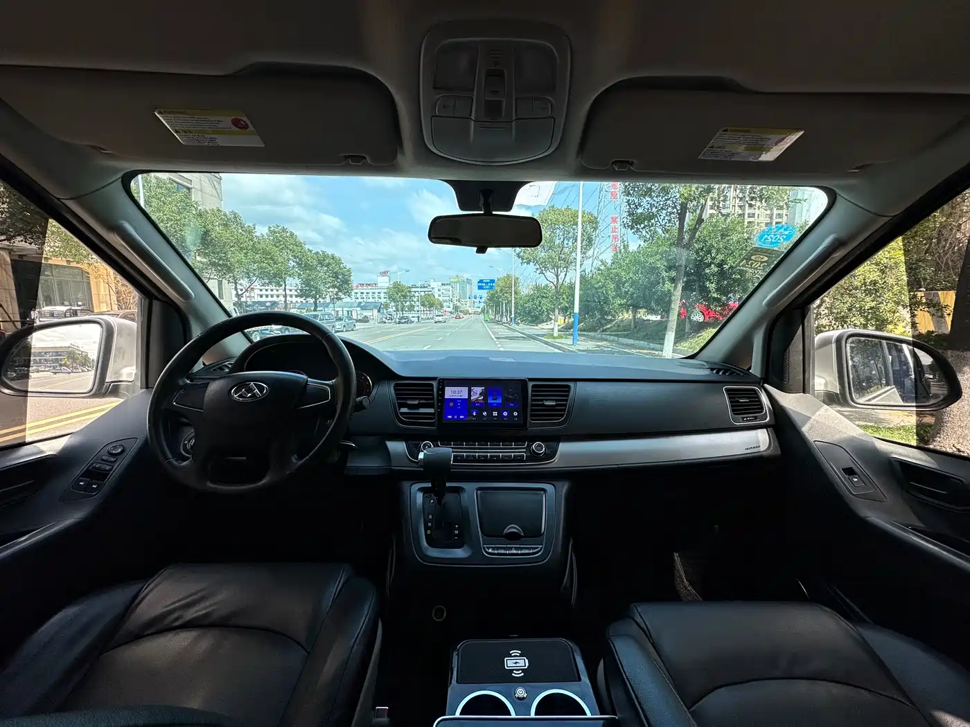 SAIC Maxus Maxus G10 2018 PLUS 2.0T Automatic Executive Edition фото 9
