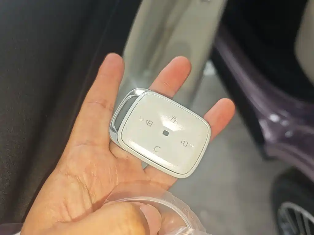ARCFOX T1 2026 2025 425 Mid-range Version