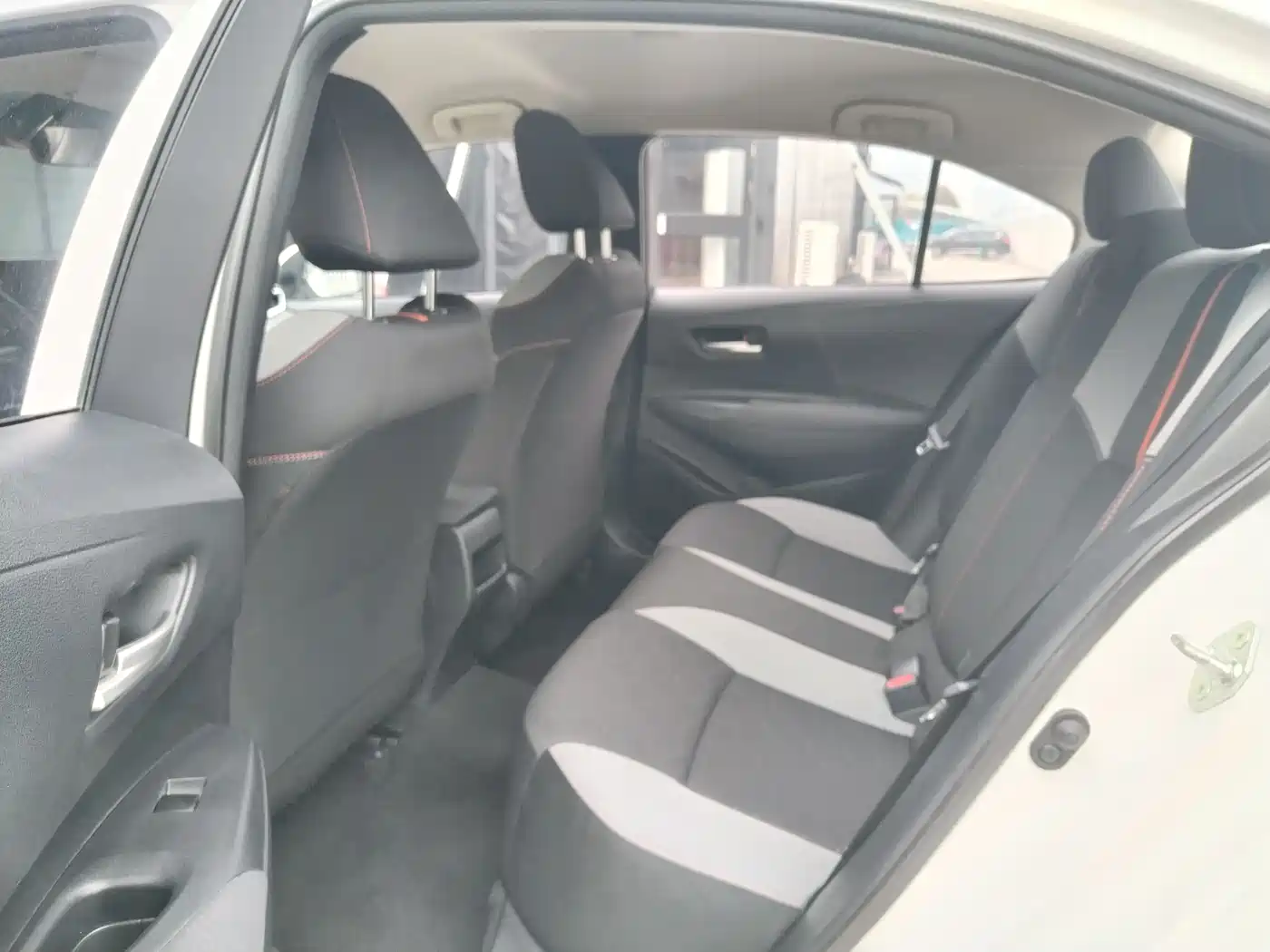 Toyota Corolla 2023 1.2T Pioneer Edition фото 25