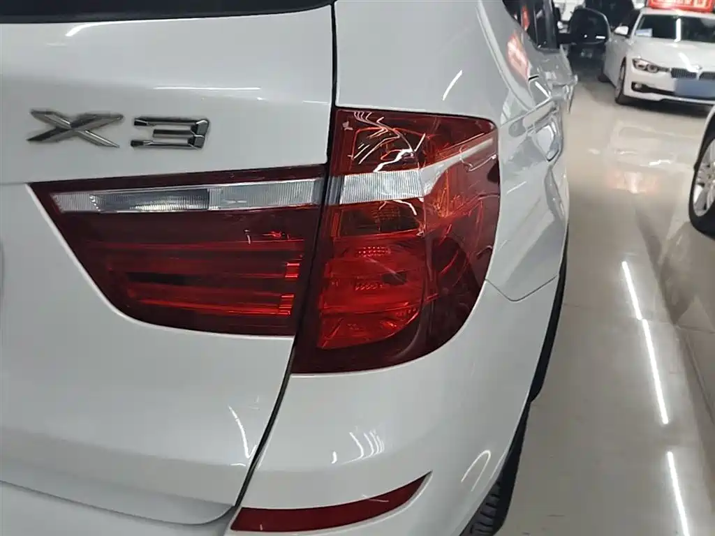 BMW X3 (Import) 2016 sDrive20i фото 8