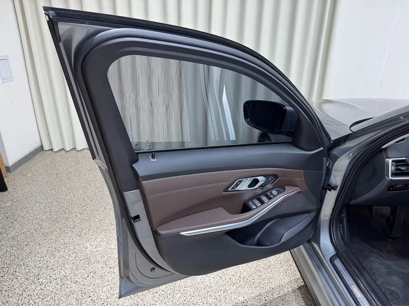 BMW i3 2022 eDrive 35 L фото 10