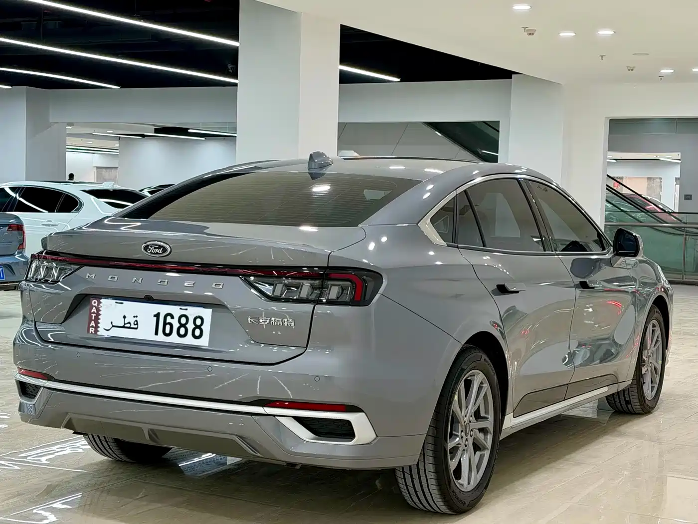 Ford Mondeo 2025 2025 1.5T EcoBoost Luxury