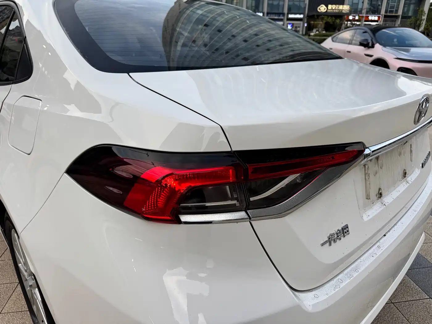 Photo 28 - Toyota Corolla