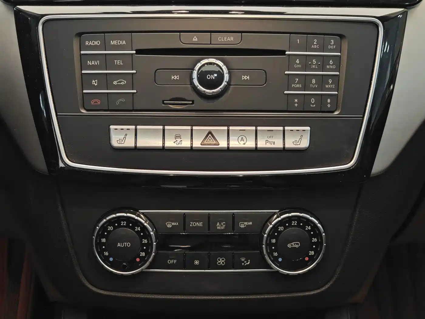 Mercedes-Benz GLE Coupe 2015 GLE 320 4MATIC Coupe SUV фото 19
