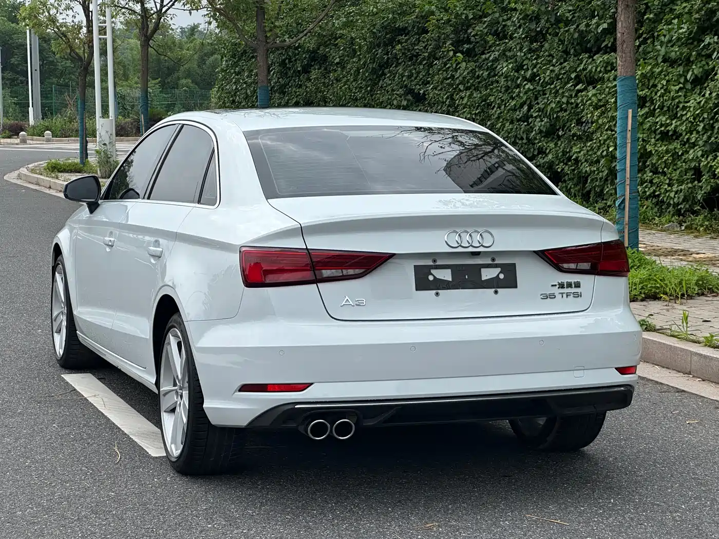Audi A3 2017 Limousine 35 TFSI Style фото 4