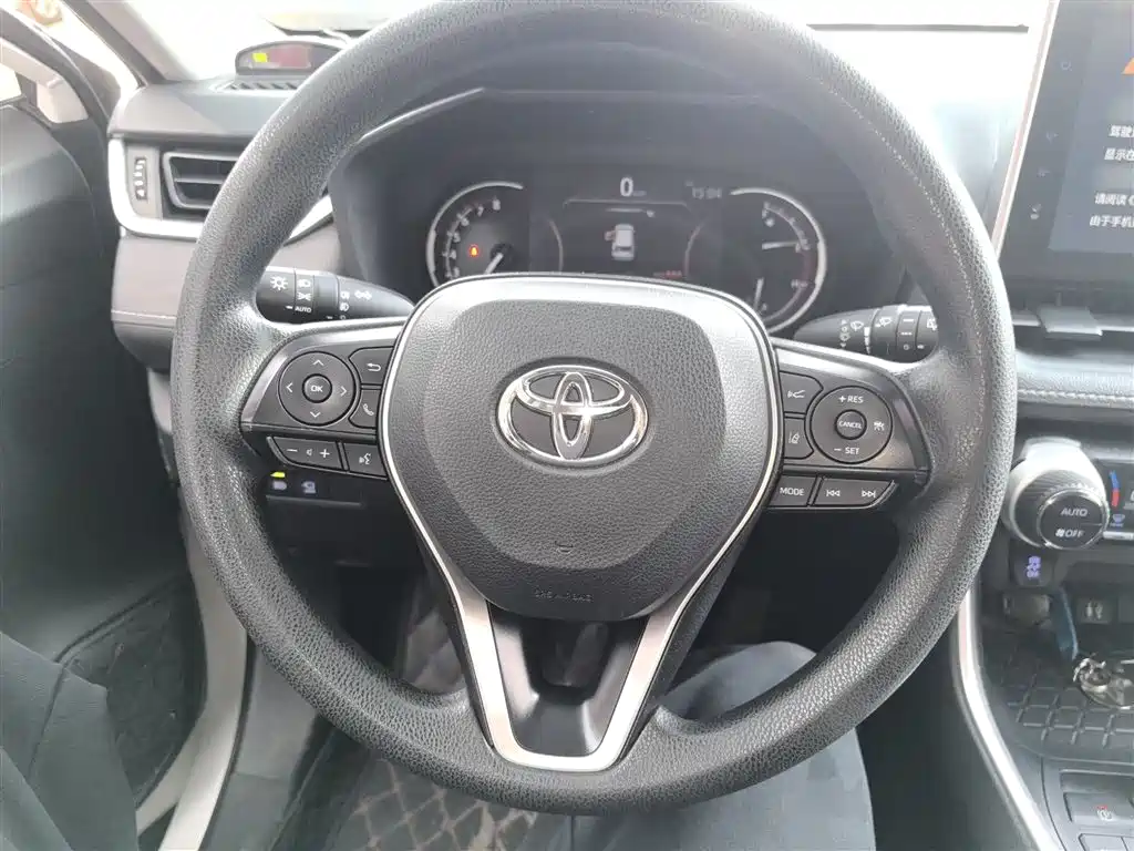 Toyota RAV4 Rongfang 2021 2.0L CVT 2WD Trend фото 3
