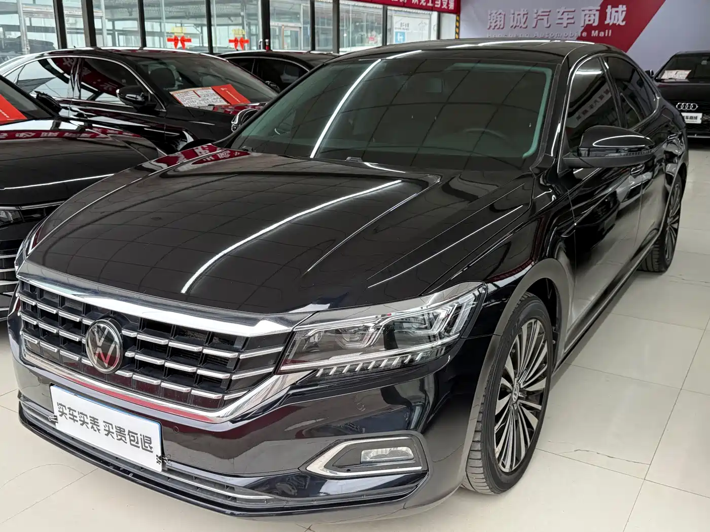 Volkswagen Passat 2019 Model 330TSI Luxury Edition China V