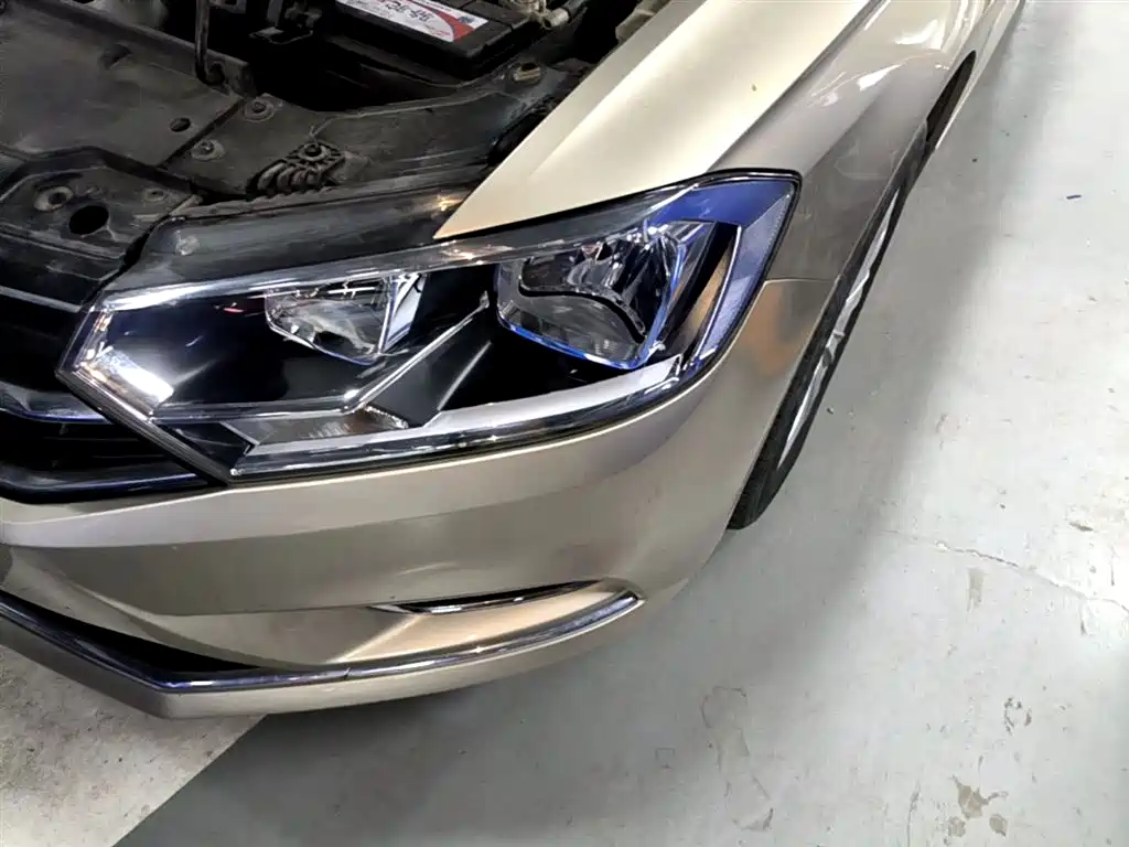 Volkswagen Bora 2018 1.5L Manual Comfort фото 24