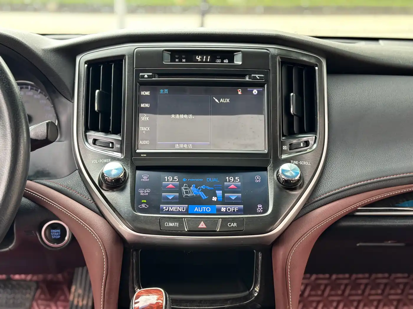 Toyota Crown 2018 2.0T Sport Edition фото 9