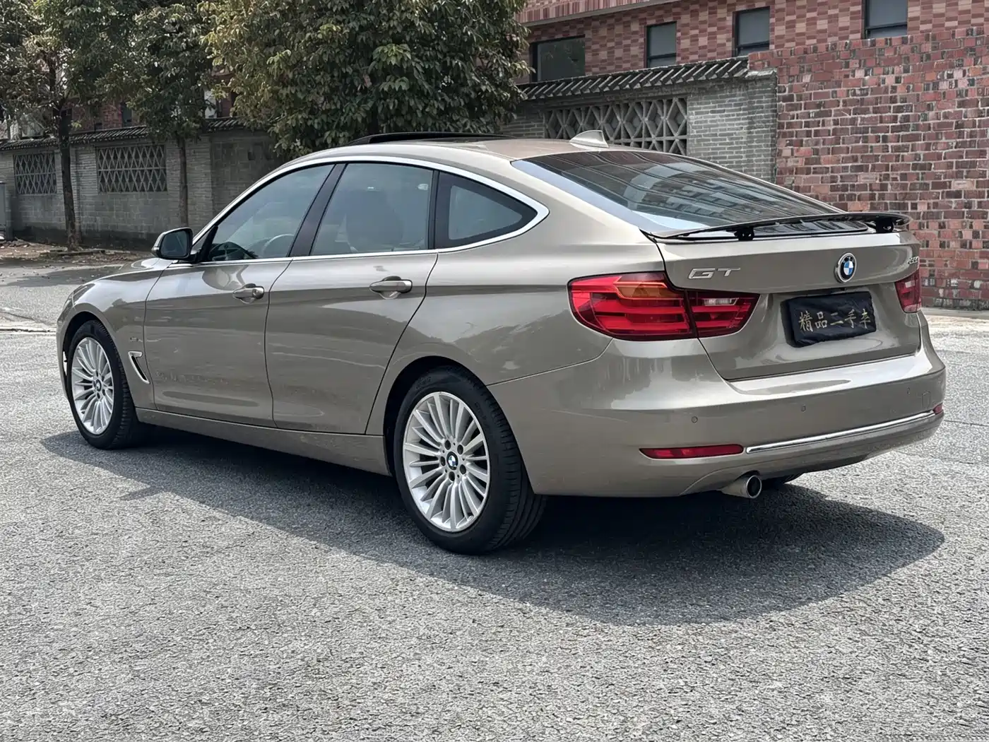 BMW 3 Series GT 2013 320i Style Design Package фото 10
