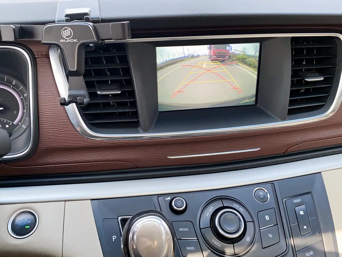 Buick GL8 2018 28T Premium Model China VI фото 13