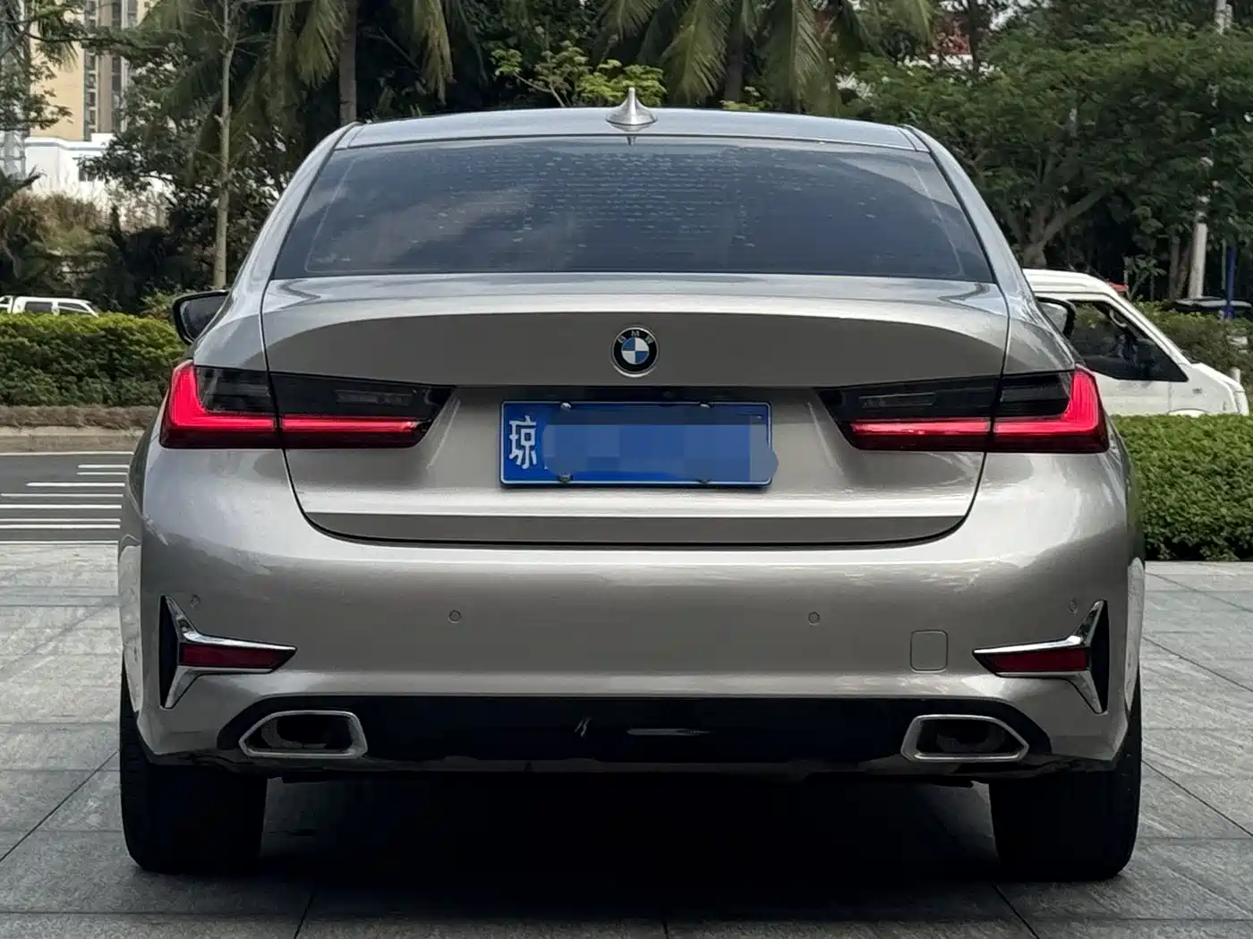 BMW 3 Series 2020 325Li Launch Edition фото 5