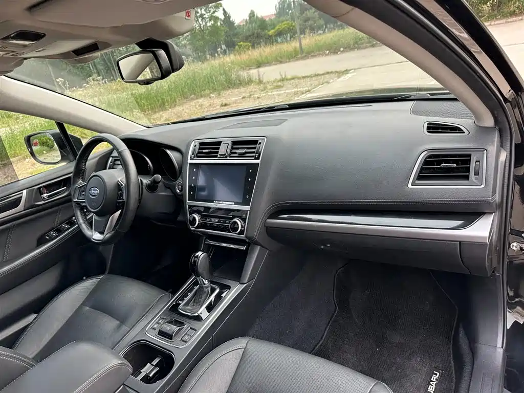 Subaru Outback 2020 Facelift 2.5i Sport Navigation Edition EyeSight фото 17