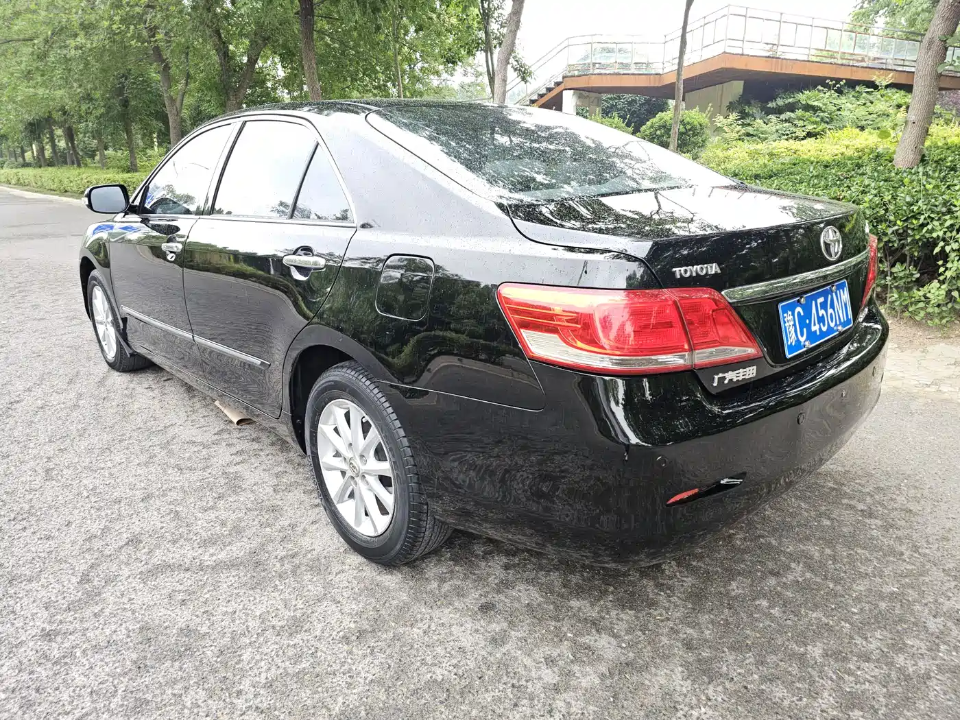 Toyota Camry 2010 200G Luxury Edition фото 4