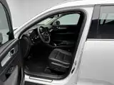 Фото 16 - Volvo XC40