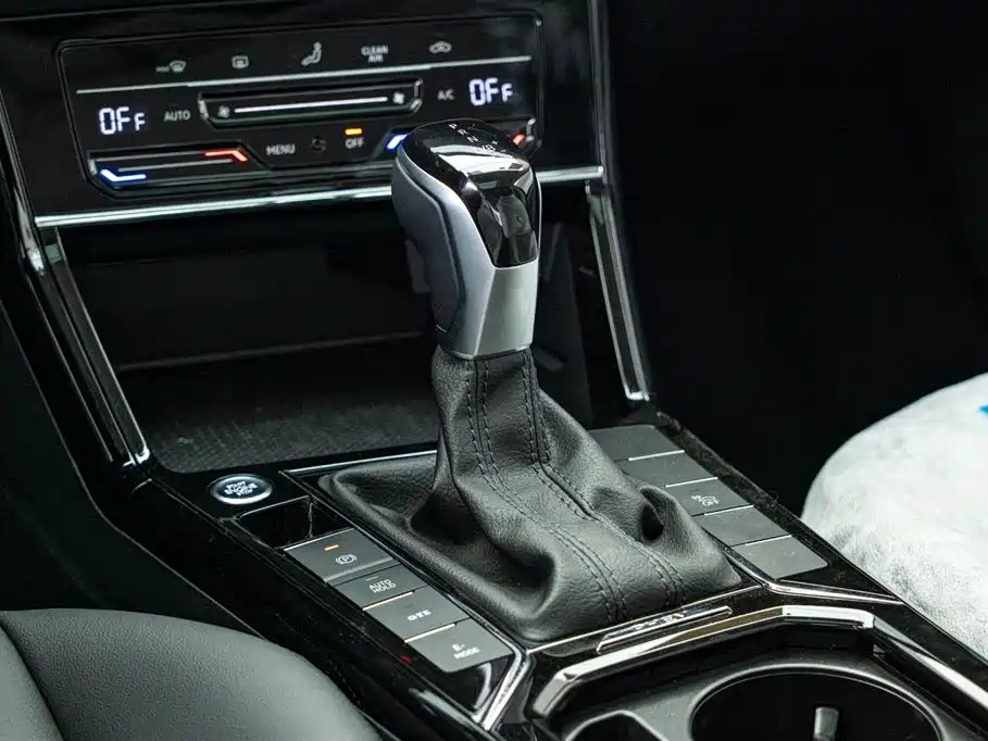 Volkswagen Passat New Energy 2025 430PHEV Hybrid Business Edition фото 14