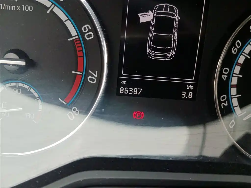 Škoda Superb 2019 Facelift TSI280 DSG Comfort Edition фото 5