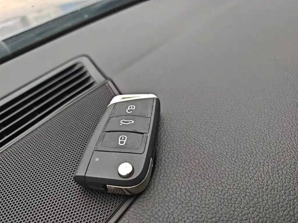 Фото 9 - Škoda Superb