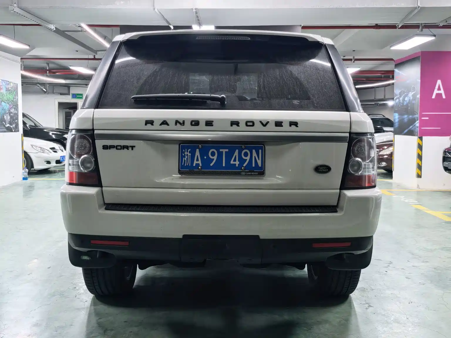 Фото 4 - Land Rover Range Rover Sport