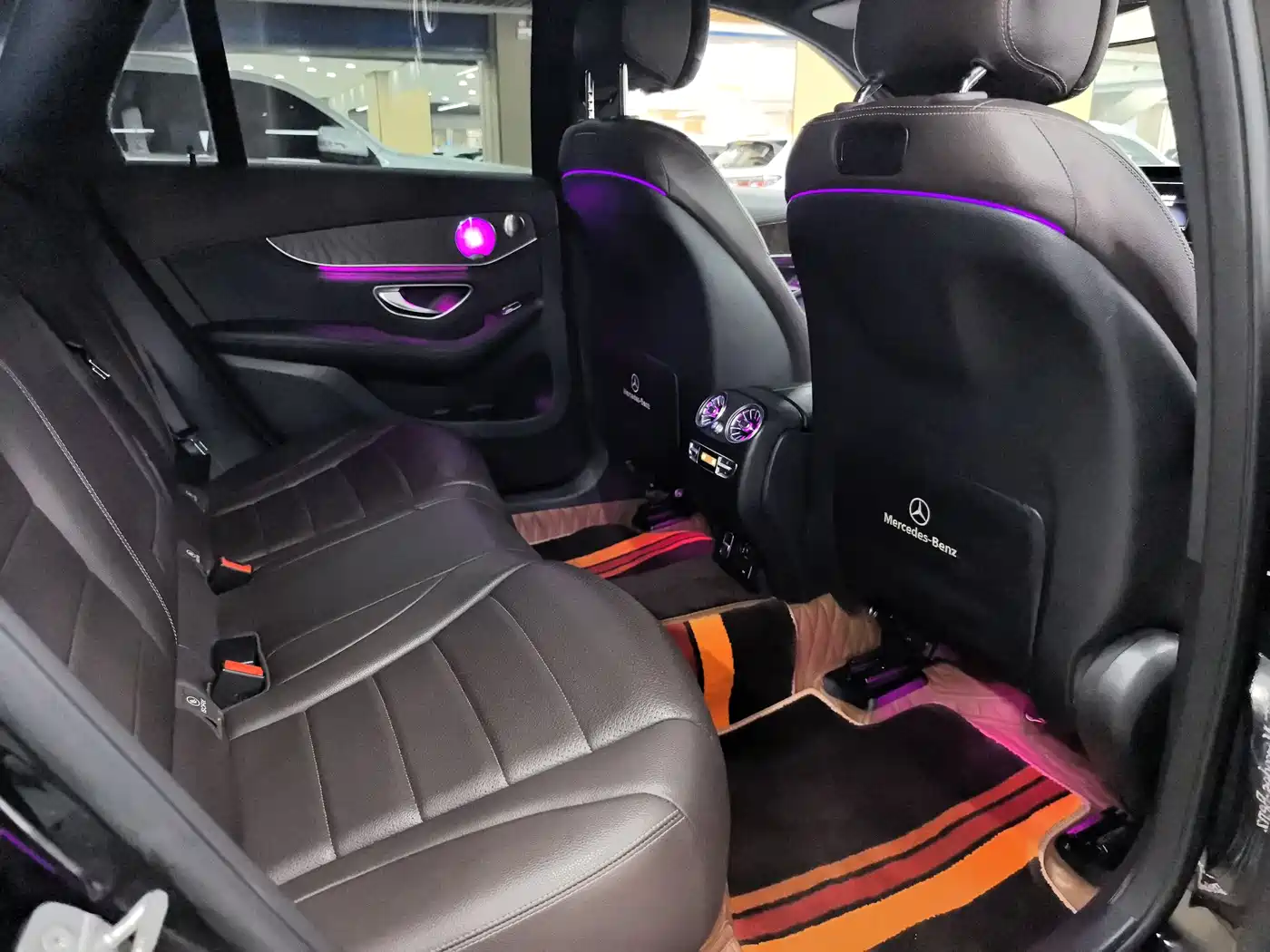 Mercedes-Benz GLC 2019 GLC 300 L 4MATIC Dynamic фото 9