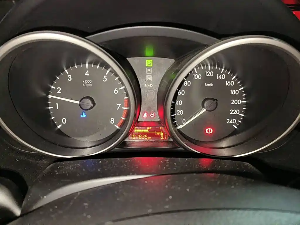 Mazda Mazda5 2014 2013 2.0L Automatic Luxury