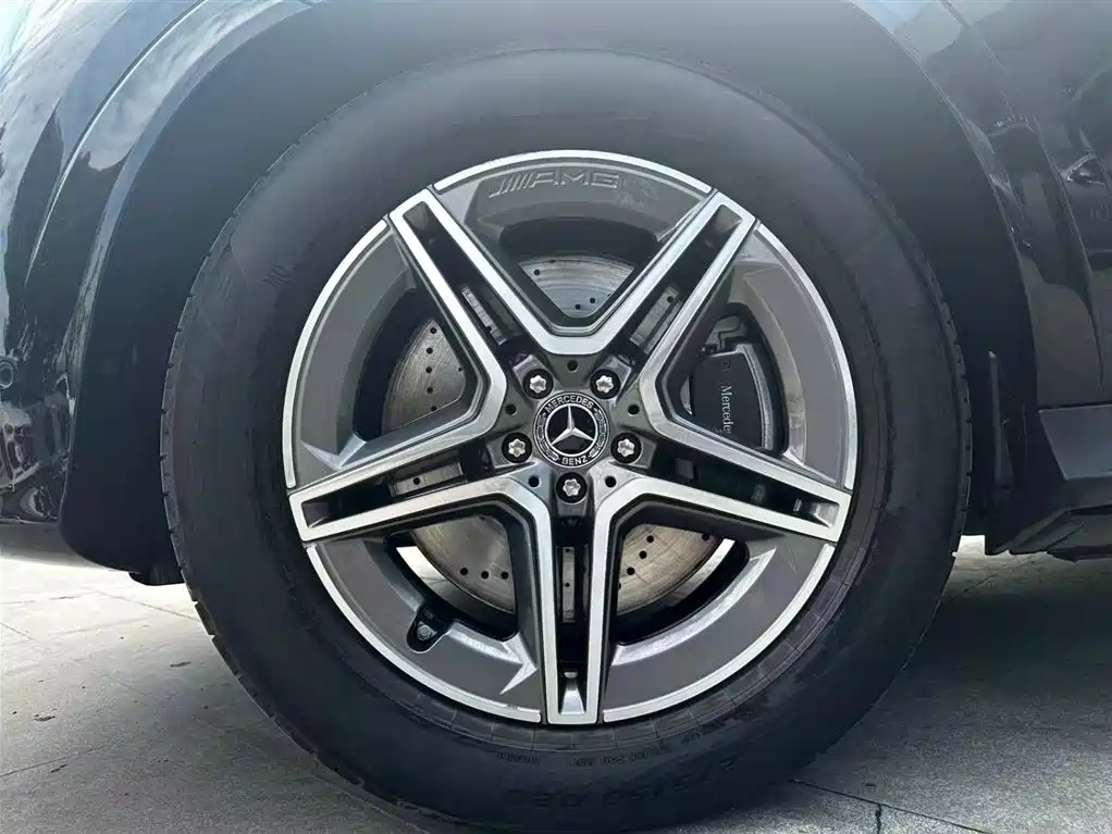 Mercedes-Benz GLE 2025 GLE 450 4MATIC Fashion фото 12