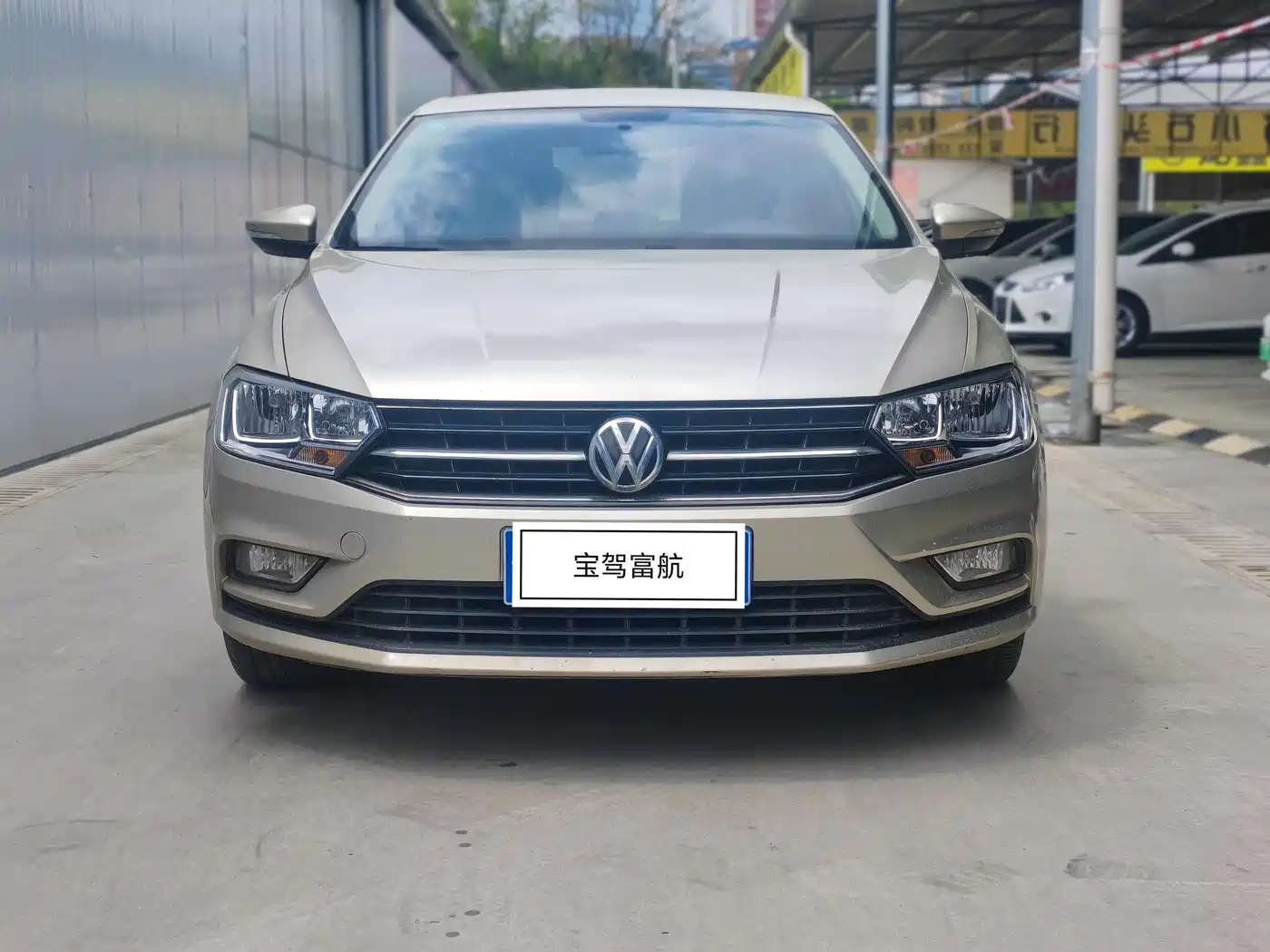 Volkswagen Bora 2018 1.5L Manual Fashion фото 2