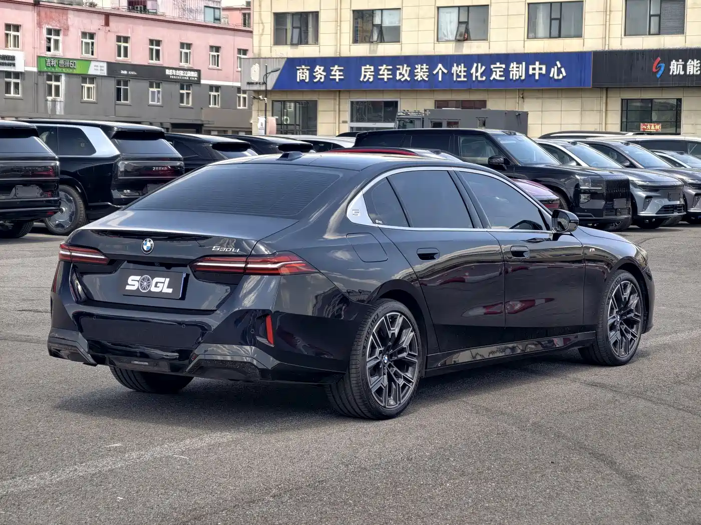 BMW 5 Series 2024 530Li Premium M Sport Package фото 16