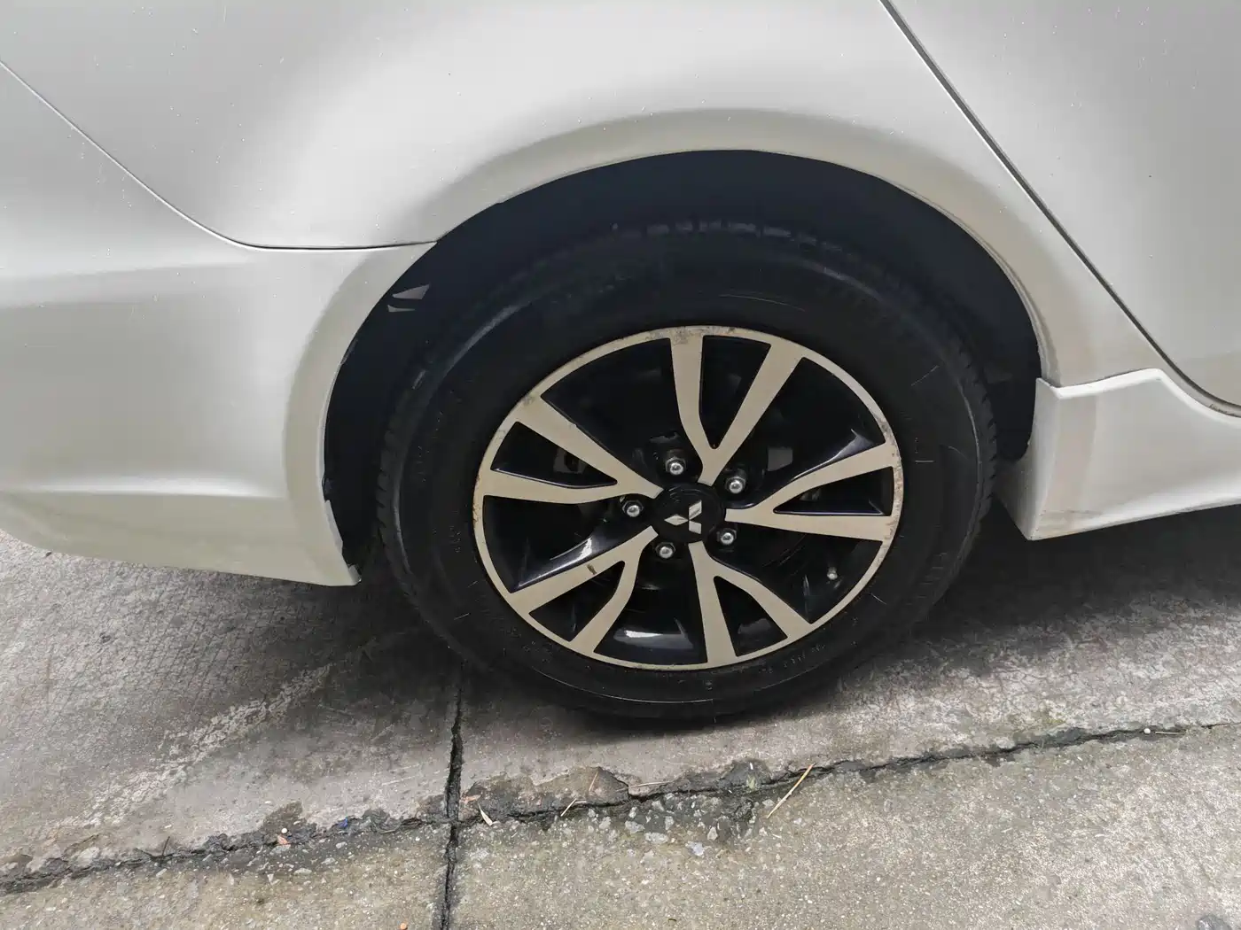 Mitsubishi Lancer EX 2015 1.8L CVT Fashion Edition China V фото 18