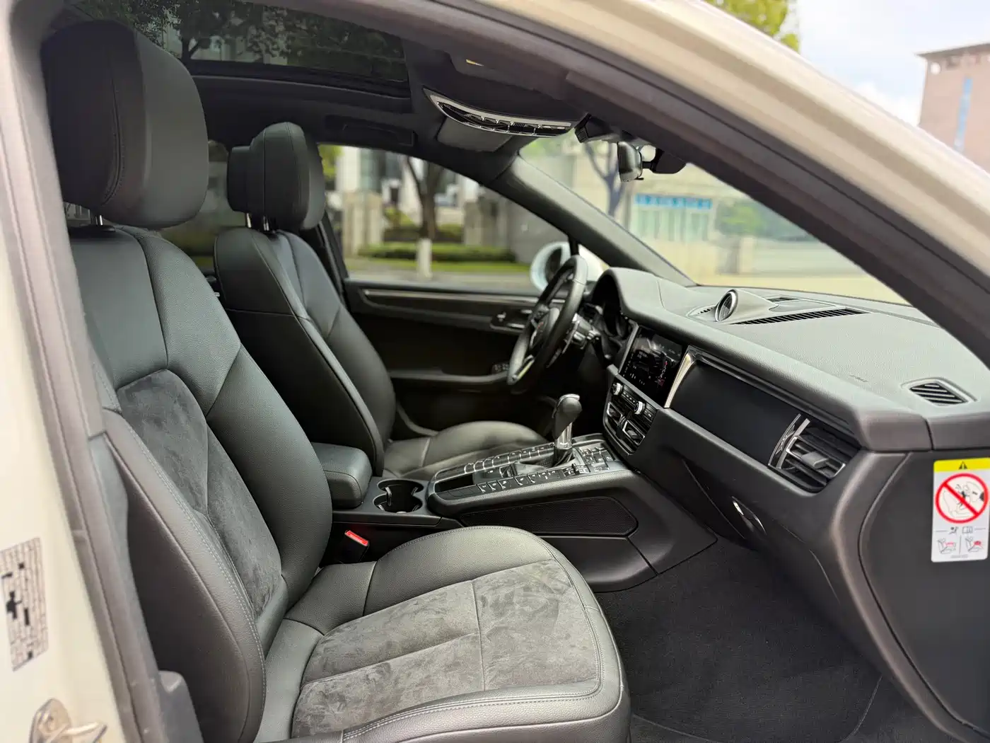 Porsche Macan 2020 Macan 2.0T фото 15