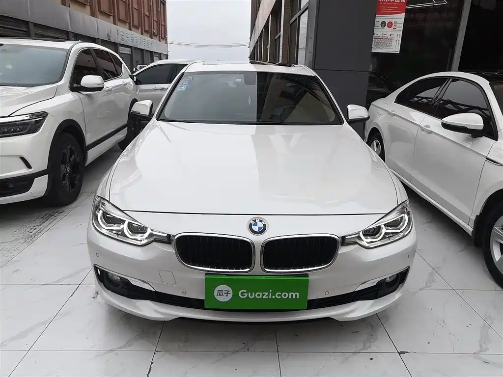 BMW 3 Series 2017 320Li Fashion фото 3