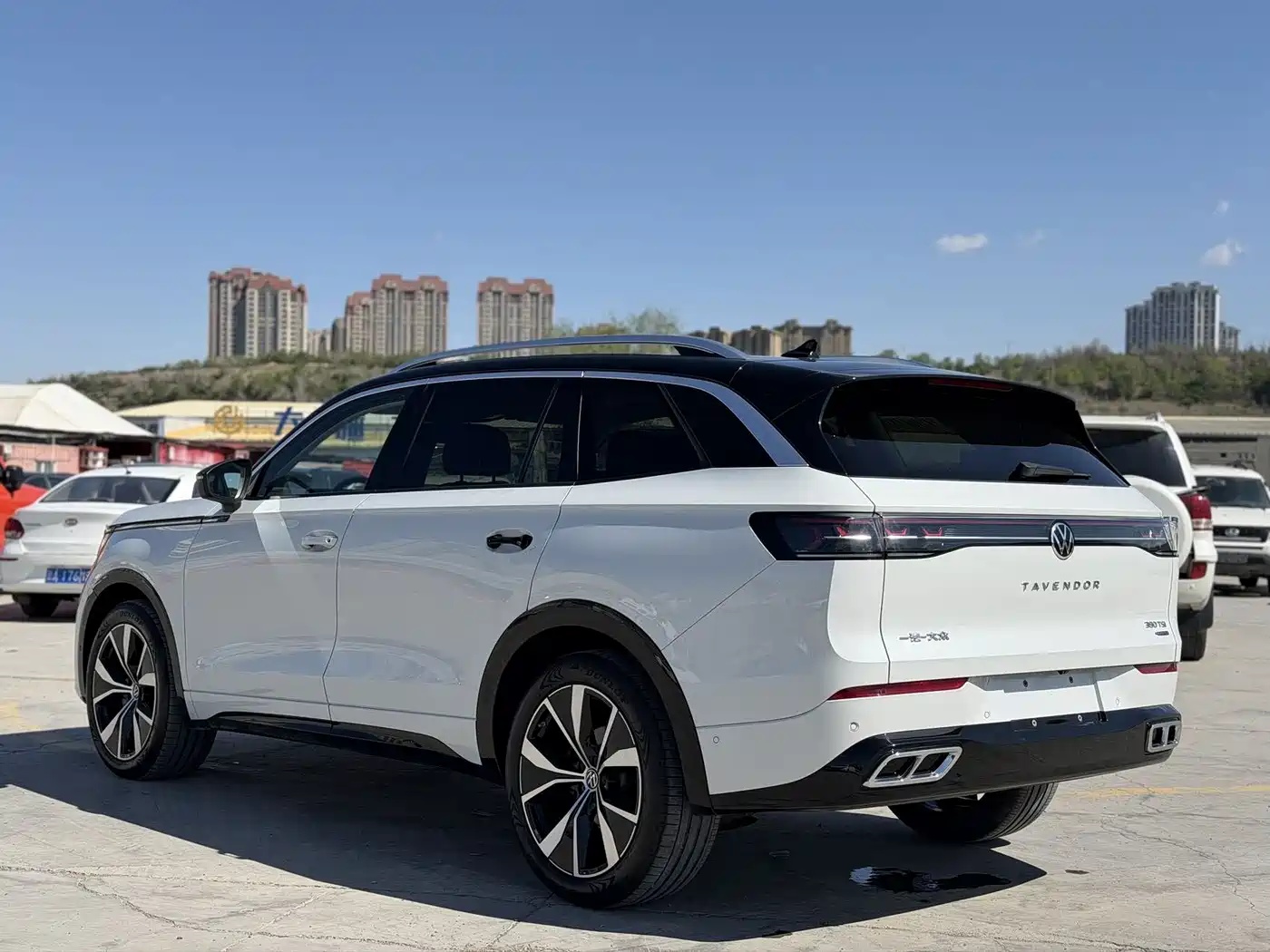 Volkswagen Talagon 2023 380TSI 4WD R-Line Celebration Edition фото 6
