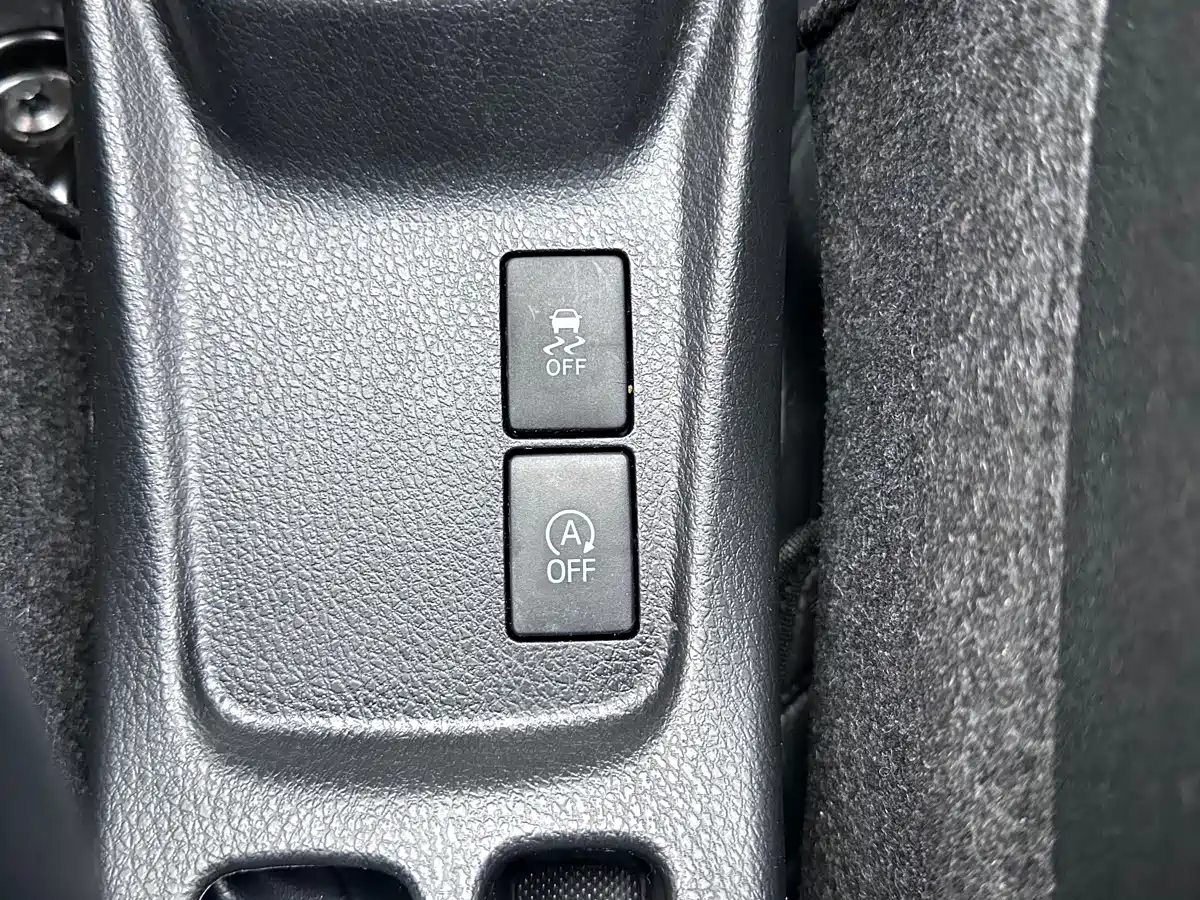 Toyota YARiS L Zhi Xuan 2019 1.5E CVT MeiDong Edition China VI фото 11
