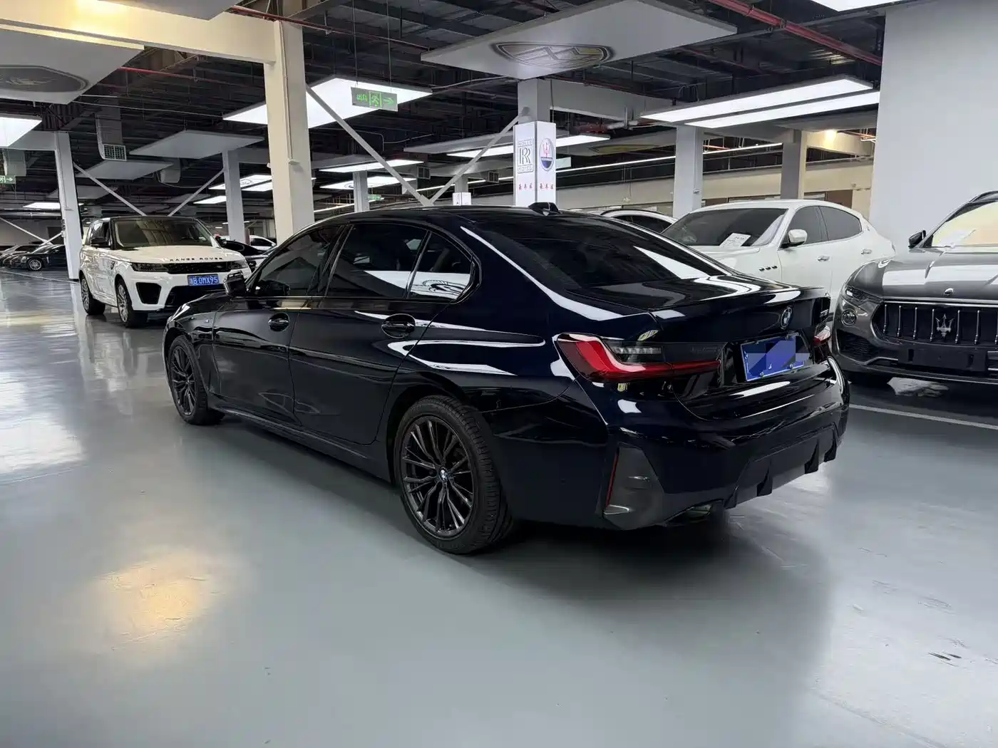 BMW 3 Series 2024 325Li M Sport Shadowline Package фото 12